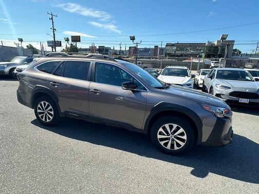 Brilliant Bronze Metallic 2024 Subaru Outback Premium