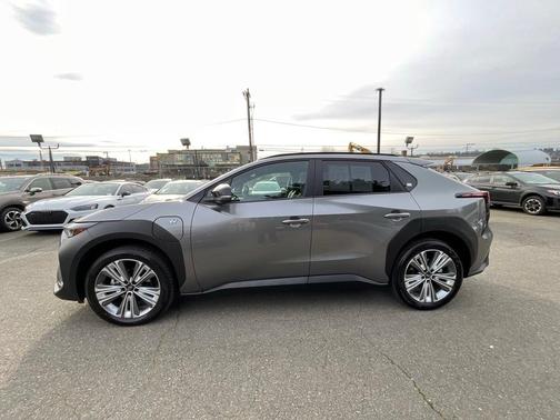 2024 Subaru Solterra Limited