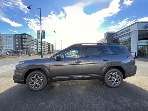 Magnetite Gray Metallic 2026 Subaru Outback Premium