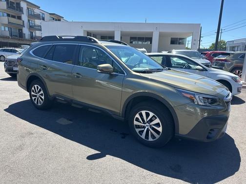 2022 Subaru Outback Premium