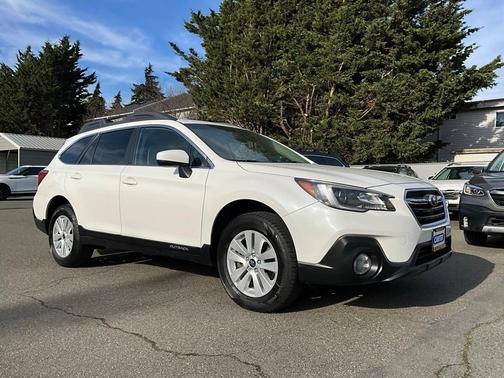 2018 Subaru Outback 2.5i Premium