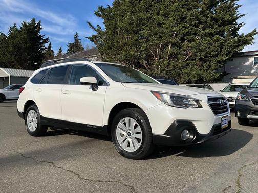 2018 Subaru Outback 2.5i Premium