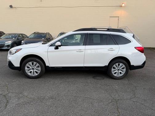 2018 Subaru Outback 2.5i Premium