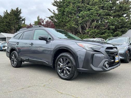 Magnetite Gray Metallic 2025 Subaru Outback Onyx Edition