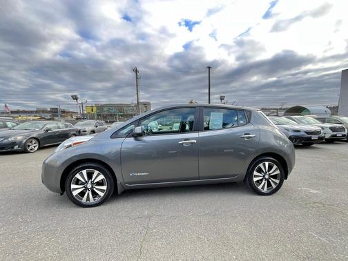 2015 Nissan Leaf SL