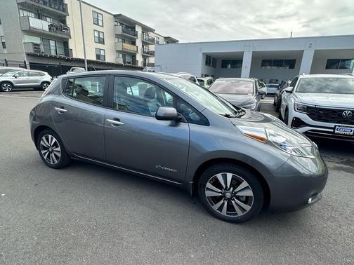2015 Nissan Leaf SL