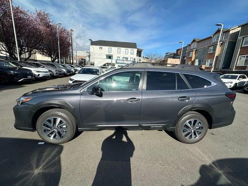2023 Subaru Outback Premium