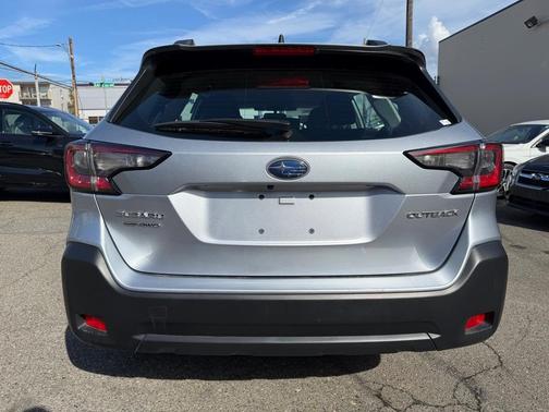 2025 Subaru Outback 