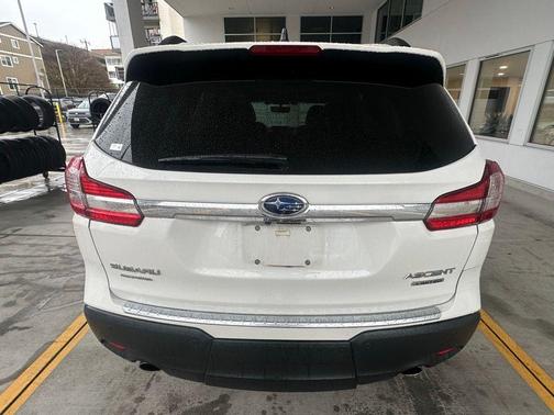 Crystal White Pearl 2020 Subaru Ascent Limited 7-Passenger