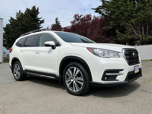 Crystal White Pearl 2020 Subaru Ascent Limited 7-Passenger
