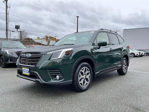 2023 Subaru Forester Premium