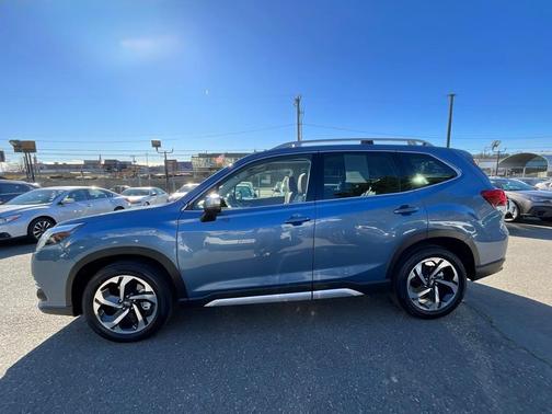 2023 Subaru Forester Touring