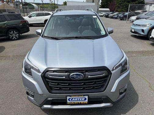 Ice Silver Metallic 2022 Subaru Forester Touring