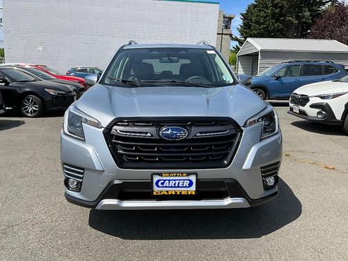 Ice Silver Metallic 2022 Subaru Forester Touring