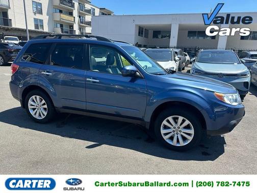 Satin White Pearl 2015 Subaru Forester 2.5i Premium