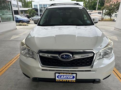 Satin White Pearl 2015 Subaru Forester 2.5i Premium