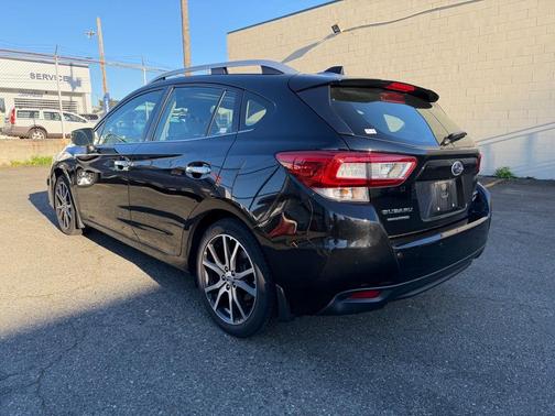 2017 Subaru Impreza 2.0i Limited