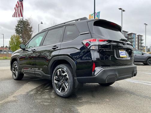 Crystal Black Silica 2026 Subaru Forester Limited