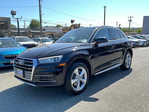 2018 Audi Q5 2.0T Premium Plus