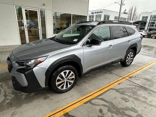 Ice Silver Metallic 2023 Subaru Outback Premium