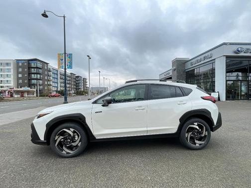 Crystal White Pearl 2026 Subaru Crosstrek Limited