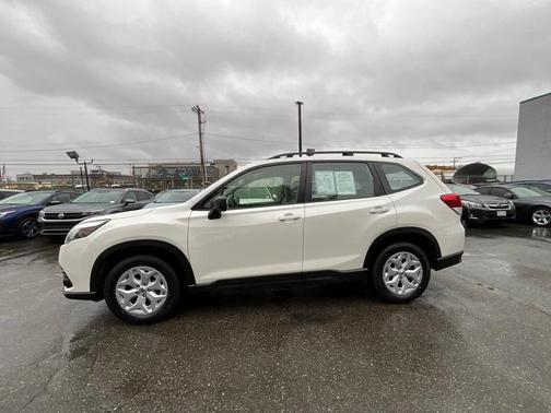 2022 Subaru Forester 