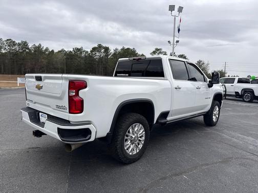 2023 Chevrolet Silverado 2500 High Country