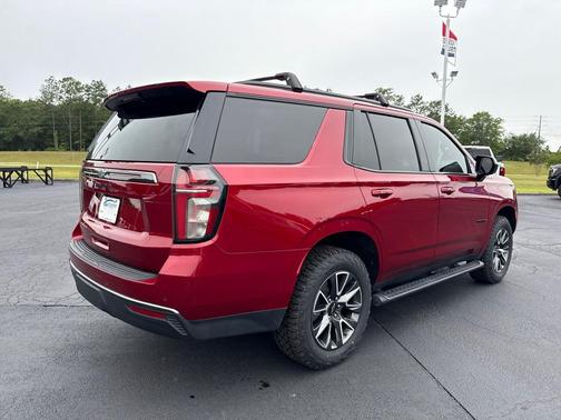 CHERRY RED 2021 Chevrolet Tahoe Z71