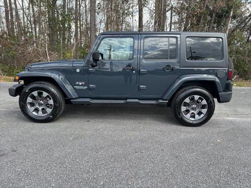 2017 Jeep Wrangler Unlimited Sahara