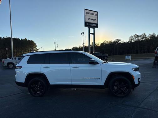 2023 Jeep Grand Cherokee L Altitude