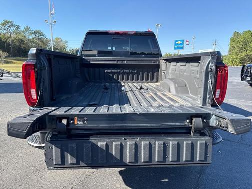 2023 GMC Sierra 2500 Denali