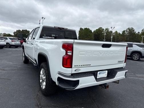 2022 Chevrolet Silverado 2500 High Country