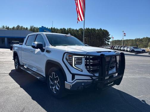 2024 GMC Sierra 1500 SLT