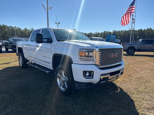 2015 GMC Sierra 2500 Denali