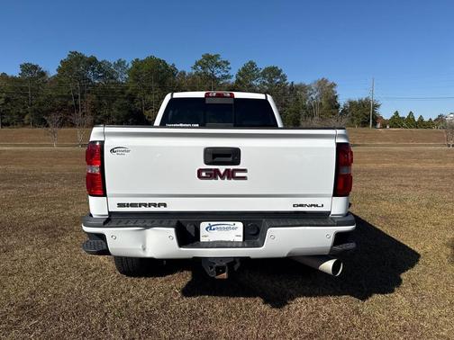 2015 GMC Sierra 2500 Denali