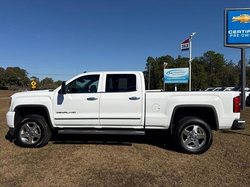 2015 GMC Sierra 2500 Denali