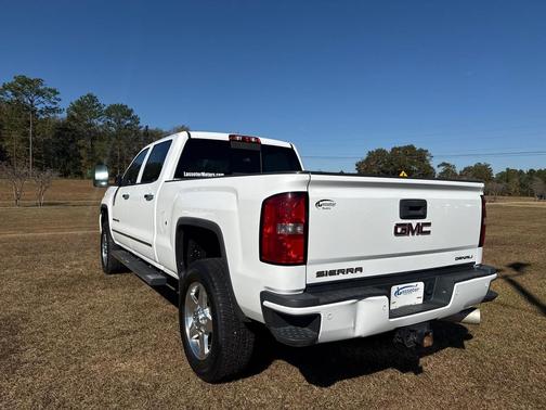 2015 GMC Sierra 2500 Denali