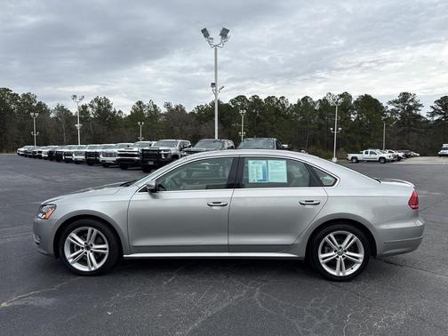 2013 Volkswagen Passat 2.0 TDI SEL Premium