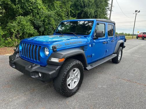 Hydro Blue Pearlcoat 2020 Jeep Gladiator Sport S