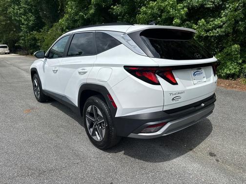 Serenity White Pearl 2026 Hyundai TUCSON SEL