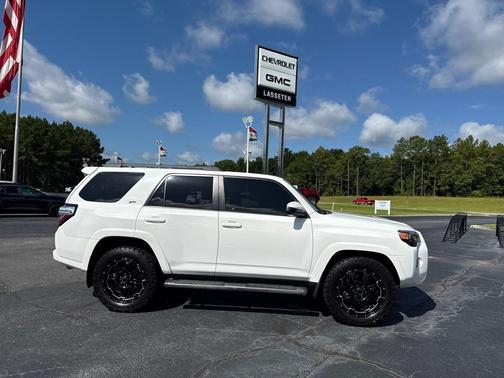 2018 Toyota 4Runner SR5
