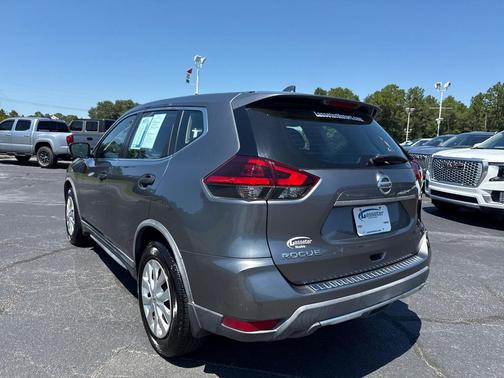 2018 Nissan Rogue S