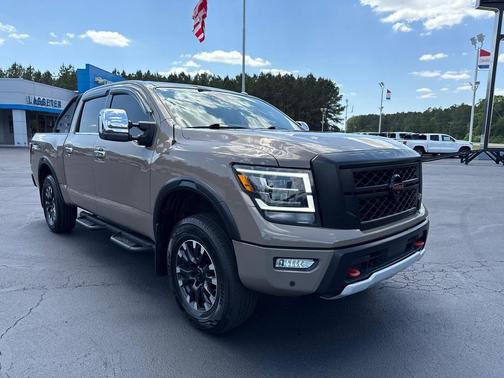 2021 Nissan Titan PRO-4X