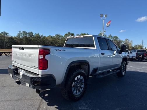 2022 Chevrolet Silverado 2500 Custom