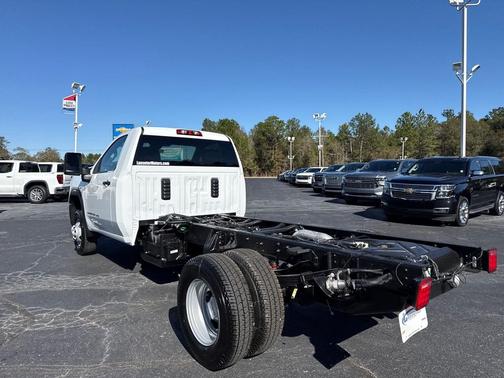 2026 GMC Sierra 3500 Base