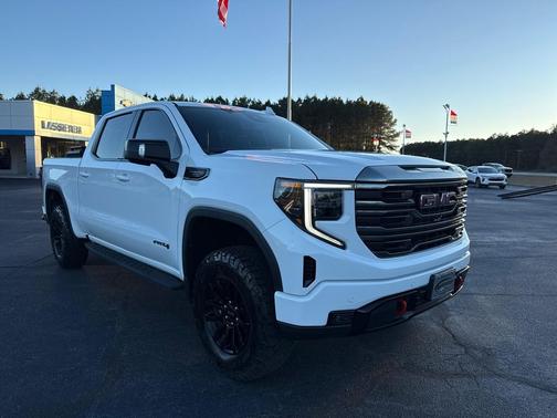 2023 GMC Sierra 1500 AT4