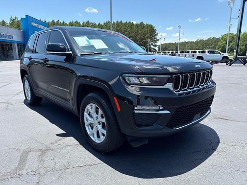 BLACK 2024 Jeep Grand Cherokee Limited