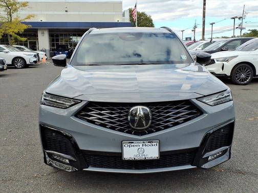 2025 Acura MDX 