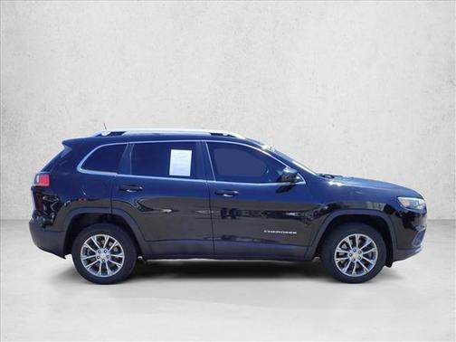 Diamond Black Crystal Pearlcoat 2019 Jeep Cherokee Latitude Plus