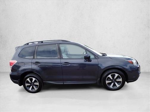 Dark Gray Metallic 2018 Subaru Forester 2.5i Premium